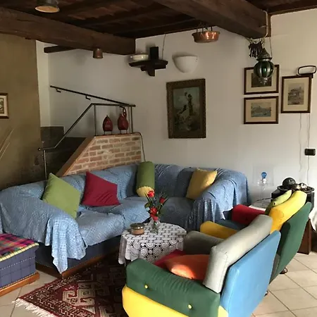 La Casa Tra I Vigneti Bed & Breakfast *