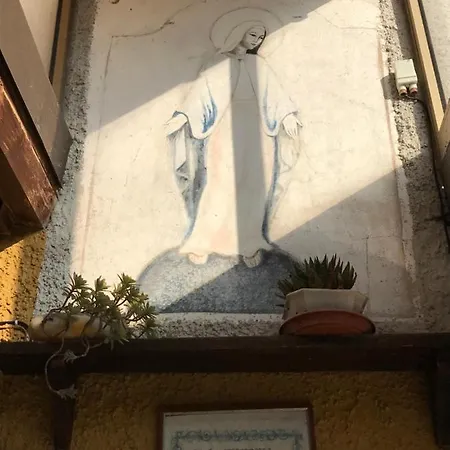 La Casa Tra I Vigneti Bed & Breakfast Montecalvo Versiggia