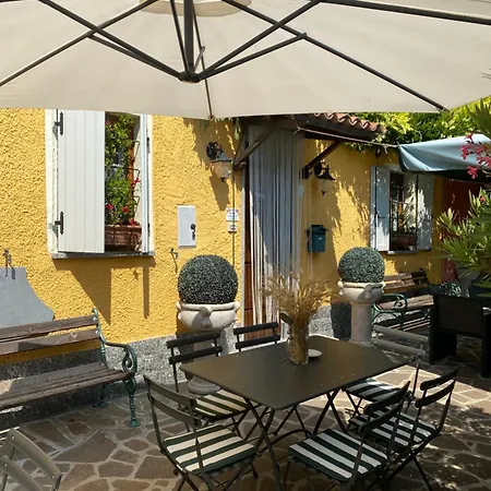 La Casa Tra I Vigneti Bed & Breakfast